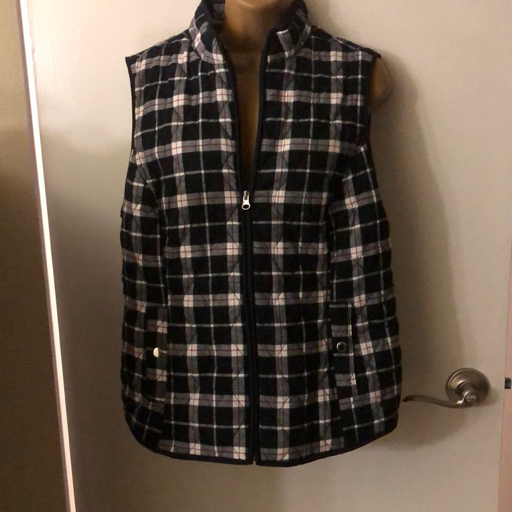 Croft and barrow checkered vest